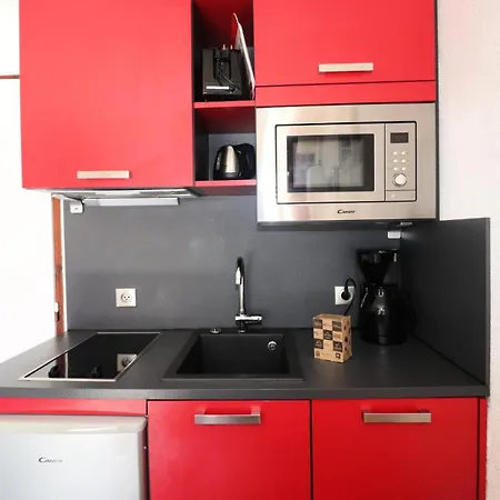 Apartment Nouvelles Residences - Studio Expose Est Mae-7554